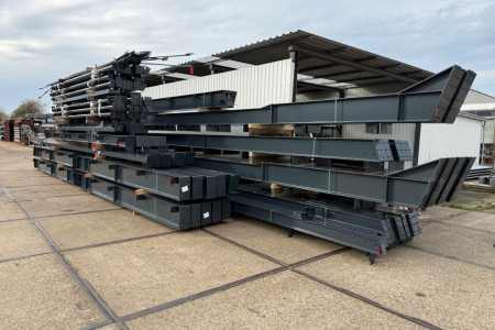25.00 x 60.00m (1500m²) gepoedercoat